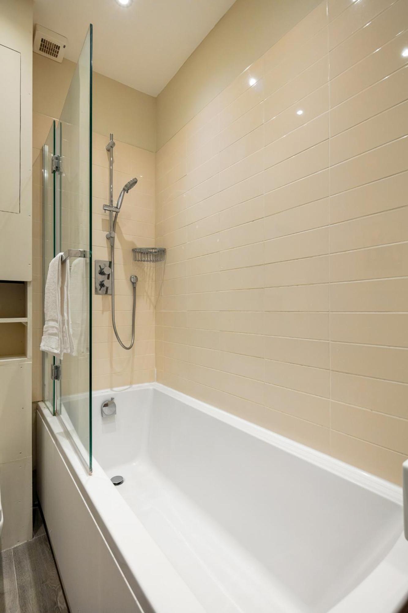 5A - Bright And Airy 2 Bedroom Apartment - Close To Central Londýn Exteriér fotografie